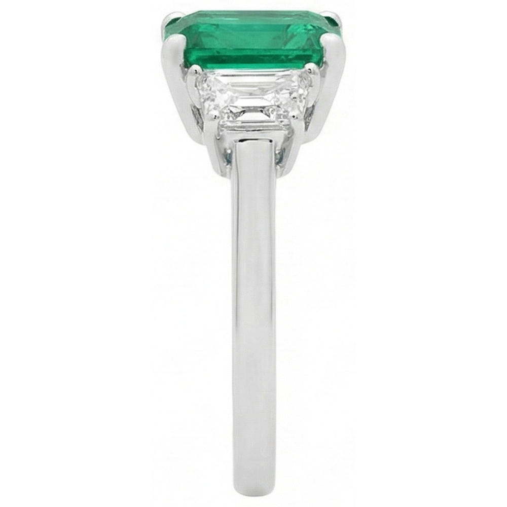 2.50 Karat Grüner Smaragd und Aus der Erde Abgebauter Natürlicher Diamant 3 Steine Ring Weißgold 14K