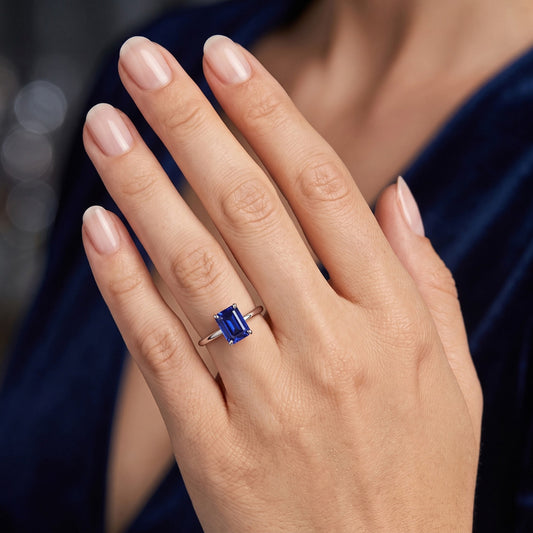 2 Karat blauer Saphir-Verlobungsring