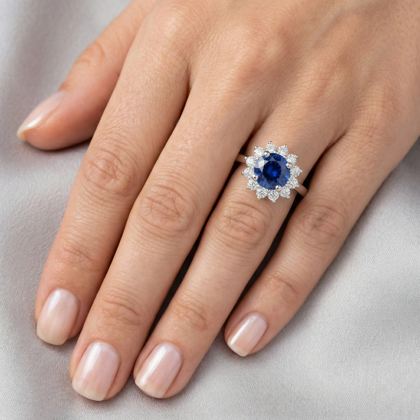 2.20 Karat Runder Ceylon Saphir Ring Aus der Erde Abgebauter Natürlicher Diamant Schmuck Gold Weiß 14K
