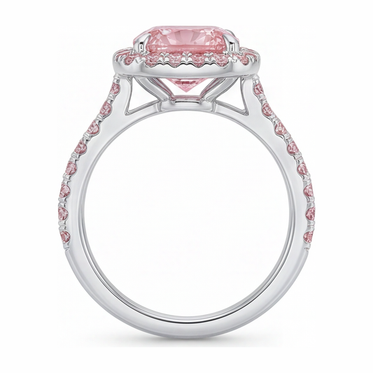 Rosa Verlobungsring 3,25 Karat im Labor gezüchteter Diamant im Kissenschliff Halo Pavé 14 Karat Weißgold