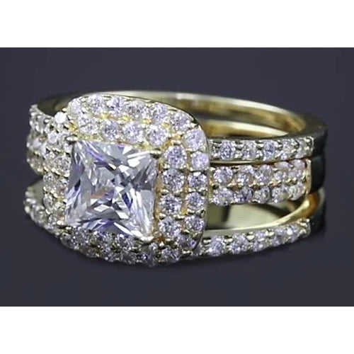 3 Karat Ring aus Halo-Gelbgold mit Echt Diamanten im Princess-Schliff