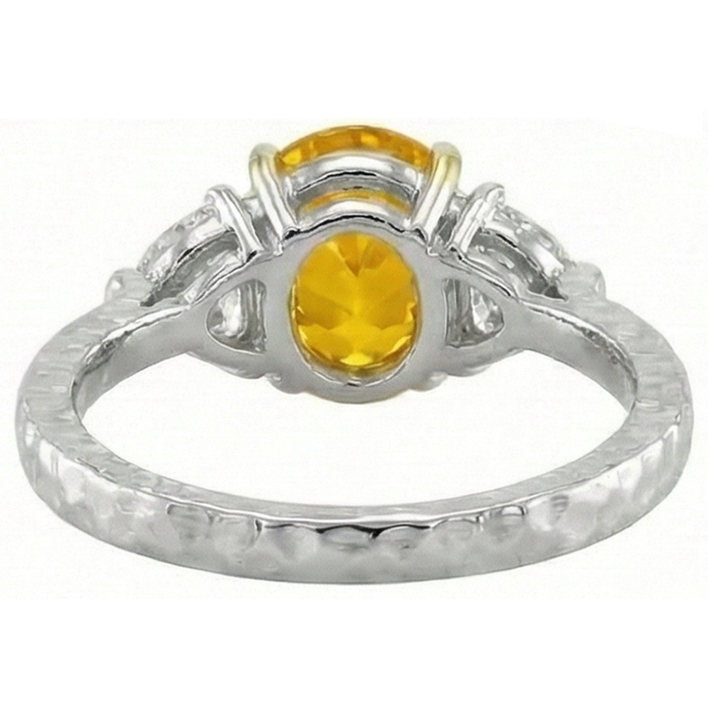 3 Stein 4,50 ct. Ovaler Ring mit gelbem Saphir und Aus der Erde Abgebauter Natürlicher Diamanten Weißgold