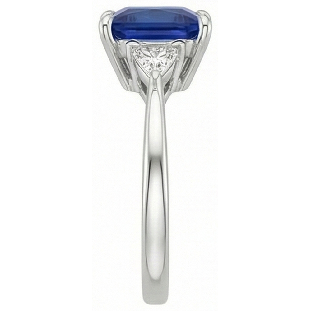 3 Steine Ring Prinzessin Blauer Saphir & Aus der Erde Abgebauter Natürlicher Diamanten im Trillion-Schliff 5,50 Karat