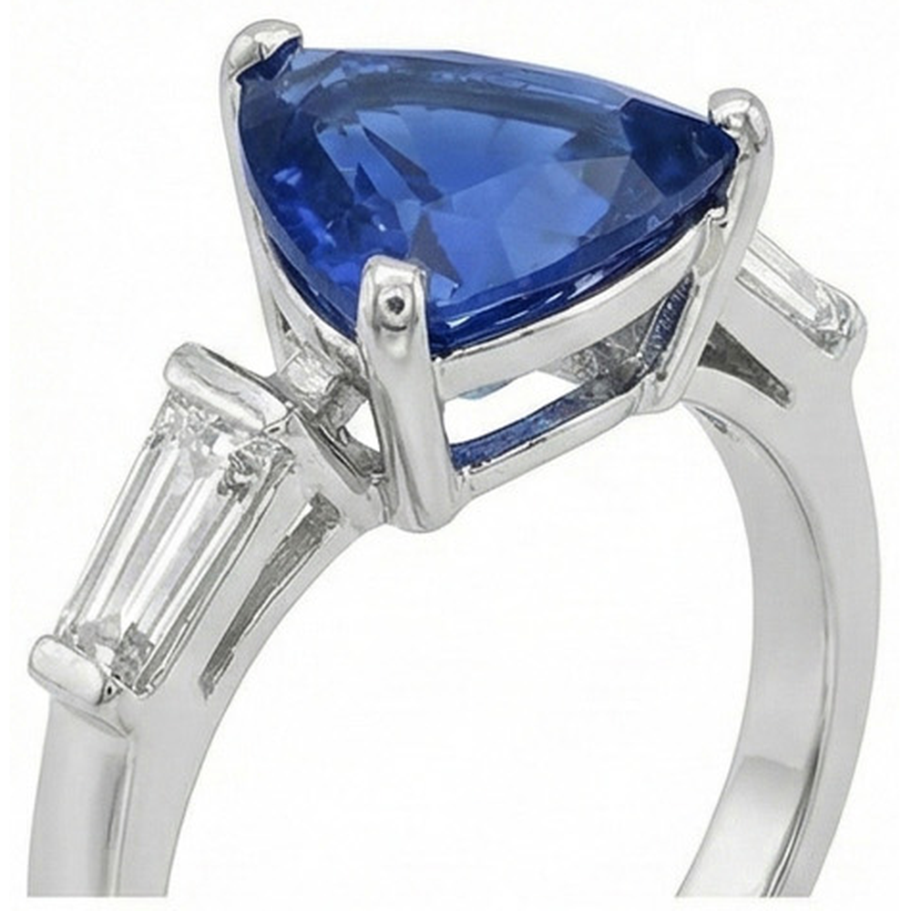 3 Trillionen Saphir Ring Tapered Baguette Aus der Erde Abgebauter Natürlicher Diamanten 4,50 Karat