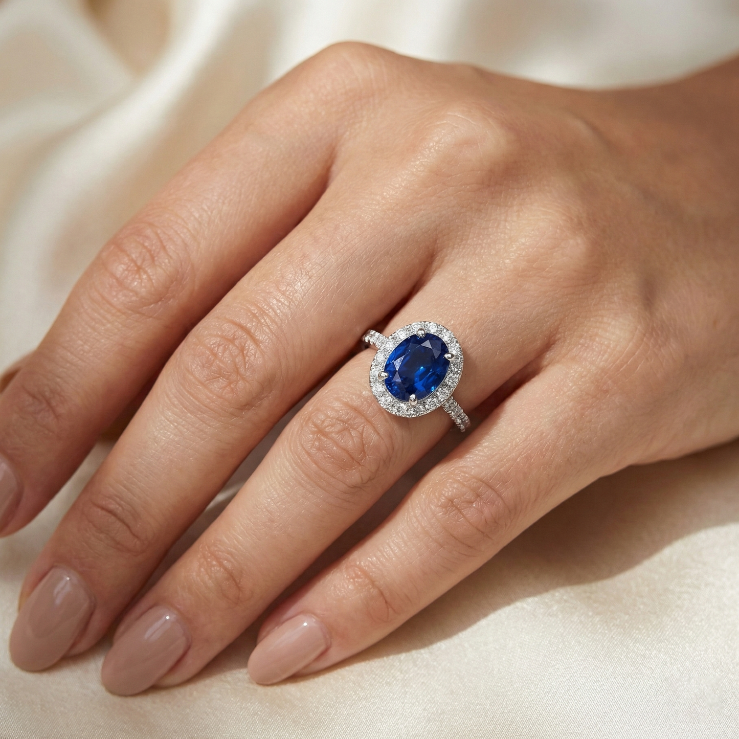 3 Carat blauer Saphir-Halo-Ring