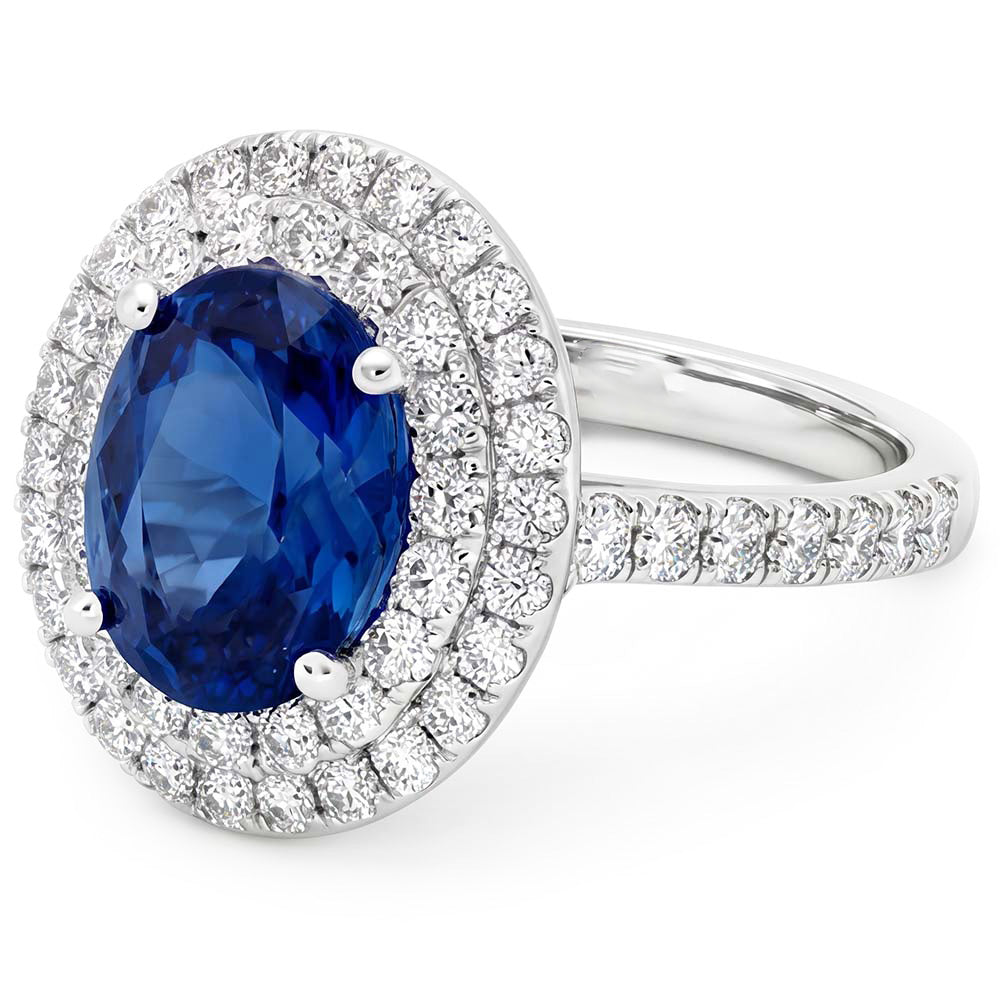 3,40 Kt Ovaler Ceylon Saphir mit runden Aus der Erde Abgebauter Natürlicher Diamanten Ring Weißgold