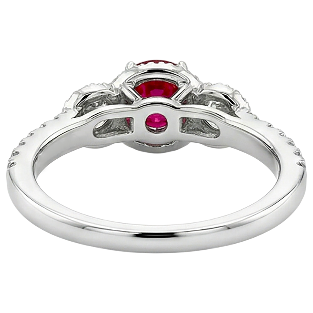 3,50 Karat Runder Roter Rubin Aus der Erde Abgebauter Natürlicher Diamant 3 Steine Stil Ring Weißgold 14K