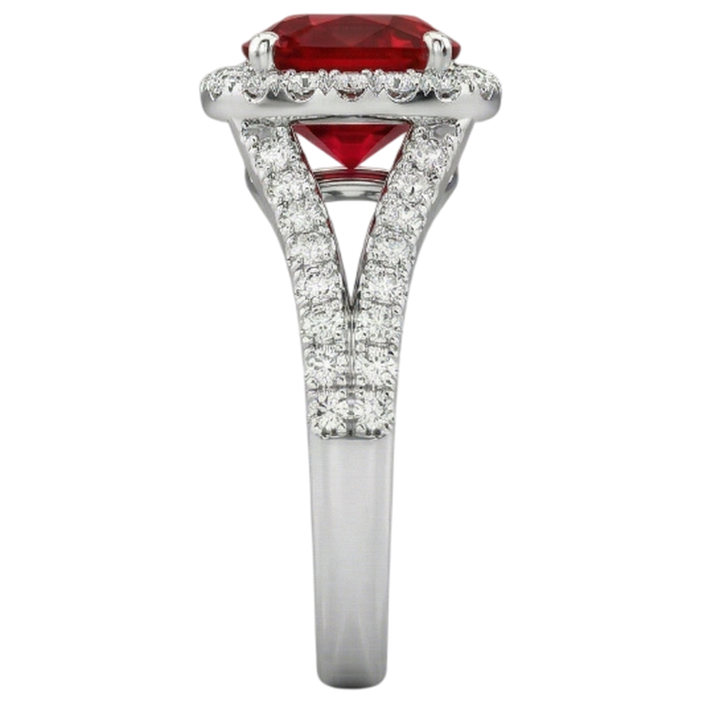 4.35 Karat Halo Rubin und Aus der Erde Abgebauter Natürlicher Diamanten Ring Split Shank Weißgold 14K