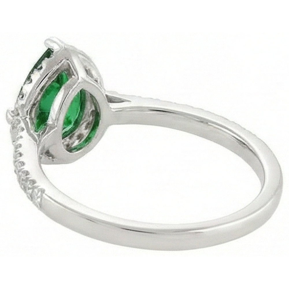 4.50 Karat Grüner Smaragd mit Aus der Erde Abgebauter Natürlicher Diamanten Ring Weißgold 14K
