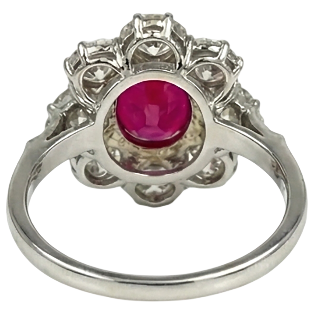 echter oval rubin 5.75Karat ring Profilansicht