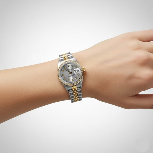 Rolex Datejust Damenuhr mit silbernem Diamant-Zifferblatt und zweifarbigem Armband