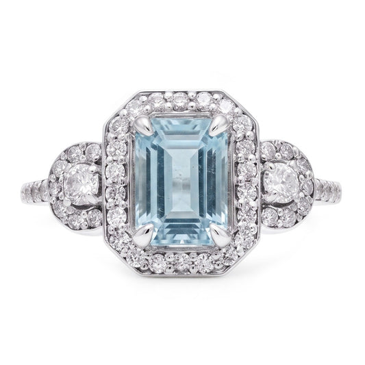 6,25 ct Smaragdschliff Aquamarin und kleine Aus der Erde Abgebauter Natürlicher Diamanten Ring Weißgold