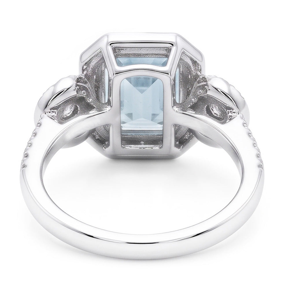 6,25 ct Smaragdschliff Aquamarin und kleine Aus der Erde Abgebauter Natürlicher Diamanten Ring Weißgold