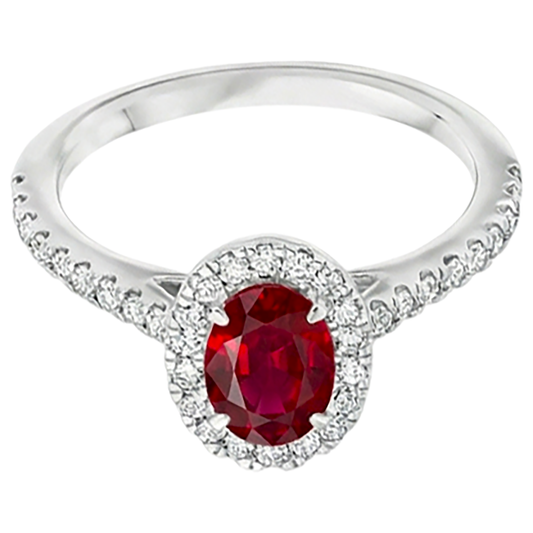 7.35 Karat Ovaler Rubin mit runden Aus der Erde Abgebauter Natürlicher Diamanten Ring Weißgold 14K