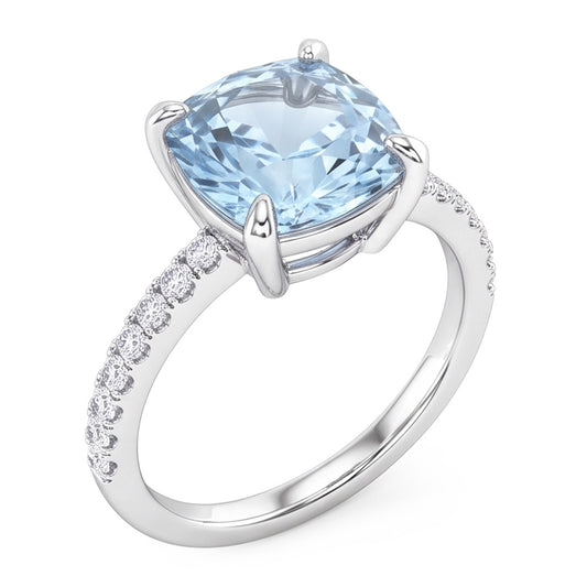 8.70 Karat Aquamarin mit Aus der Erde Abgebauter Natürlicher Diamanten Ring Krappenset Weißgold 14K