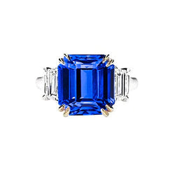 8 Carat blauer Saphir- und Diamantring