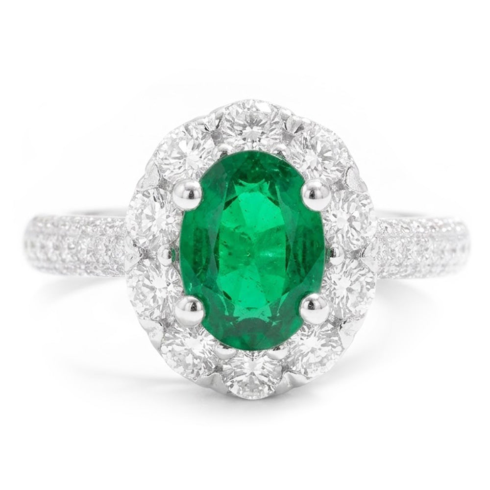 8 Karat Grüner Smaragd und Aus der Erde Abgebauter Natürlicher Diamanten Verlobungsring Weißgold 14K