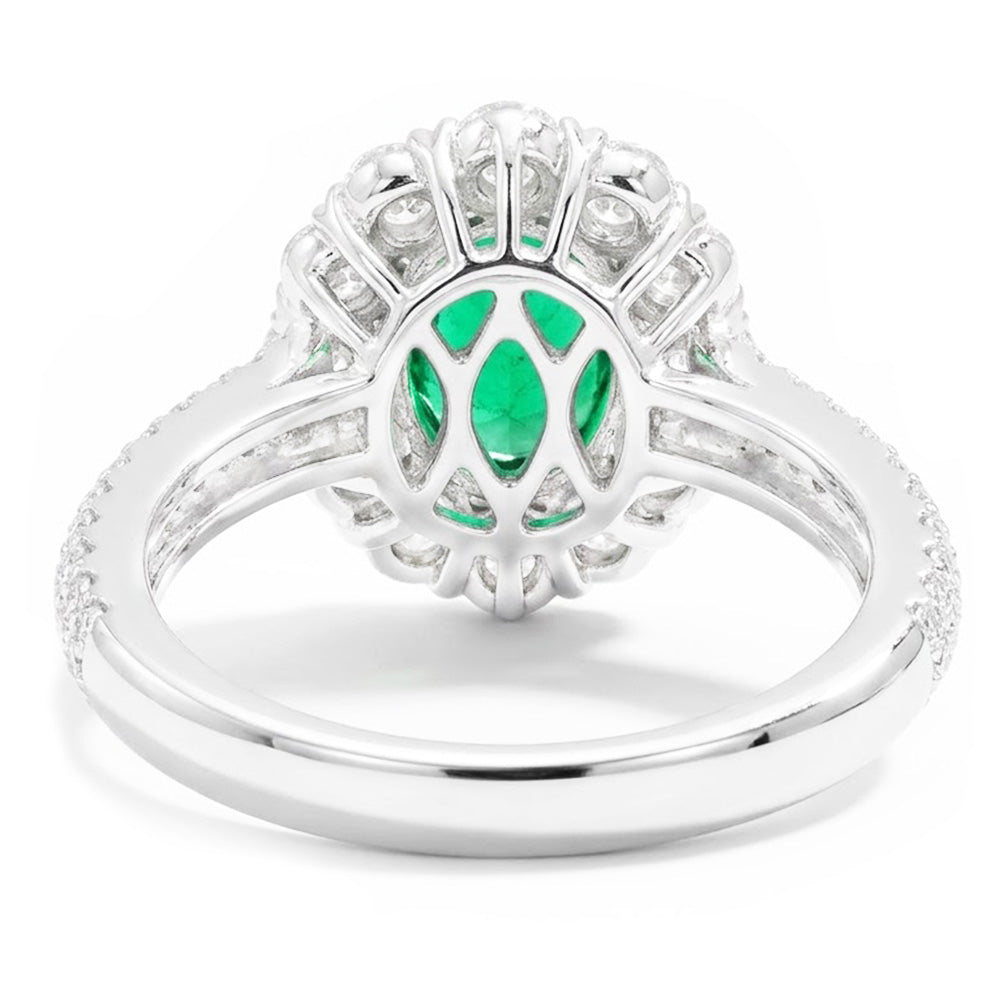 8 Karat Grüner Smaragd und Aus der Erde Abgebauter Natürlicher Diamanten Verlobungsring Weißgold 14K