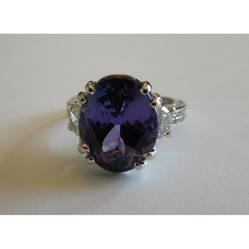 Echter Blauer Tansanit Farbstein-Ring 8,51 Karat 14K Weißgold – Hauptansicht
