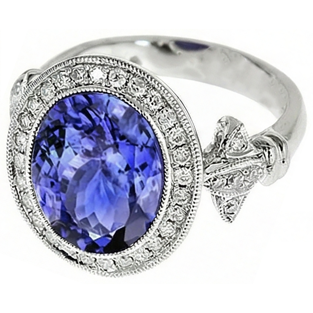 9 Karat Tansanit Fancy Ring mit kleinen Aus der Erde Abgebauter Natürlicher Diamanten Weißgold 14K