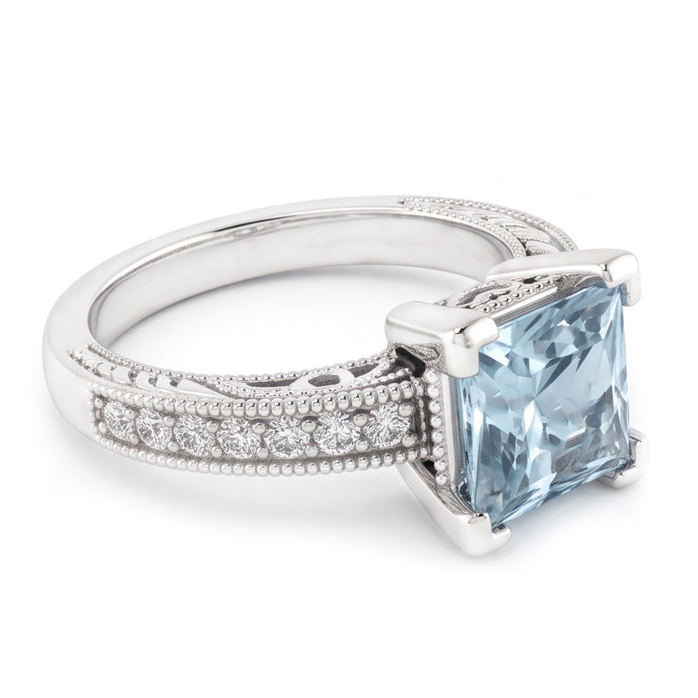 Aquamarin im Princess-Schliff mit runden Aus der Erde Abgebauter Natürlicher Diamanten 16 Karat Ring Weißgold