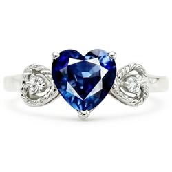 Natürlicher Diamant ( nicht im Labor gezüchtet ) 3-Stein-Verlobungsring Herz Blauer Saphir 2.25 Karat