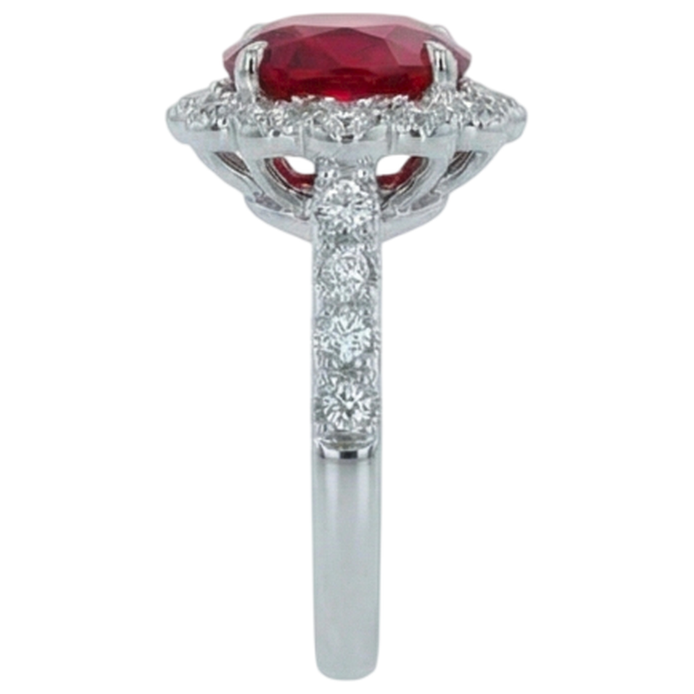 Aus der Erde Abgebauter Natürlicher Diamantring im Kissenschliff mit rotem Rubin Weißgold 14K 2.45 Karat