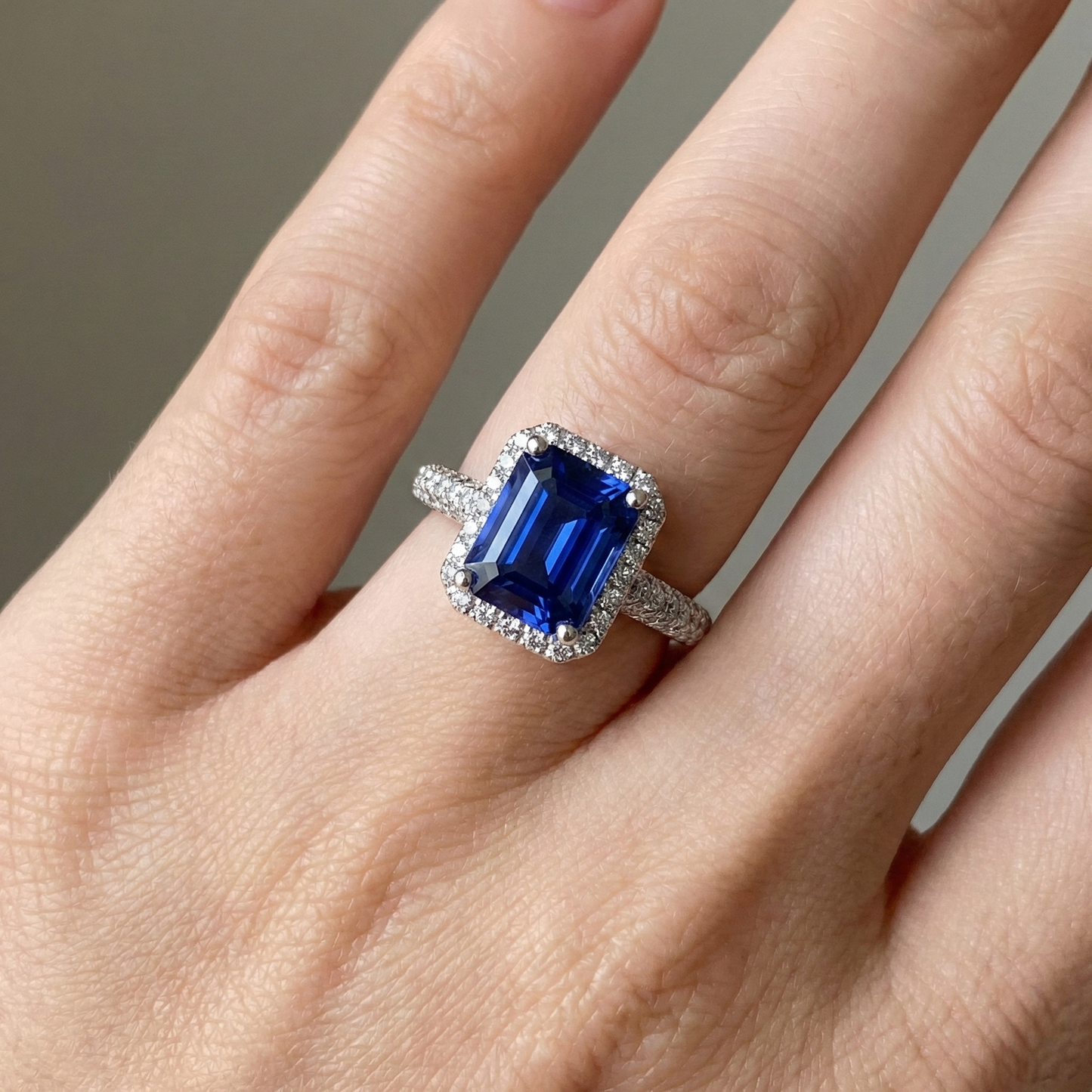 echter round diamant 4Karat ring Band Detail