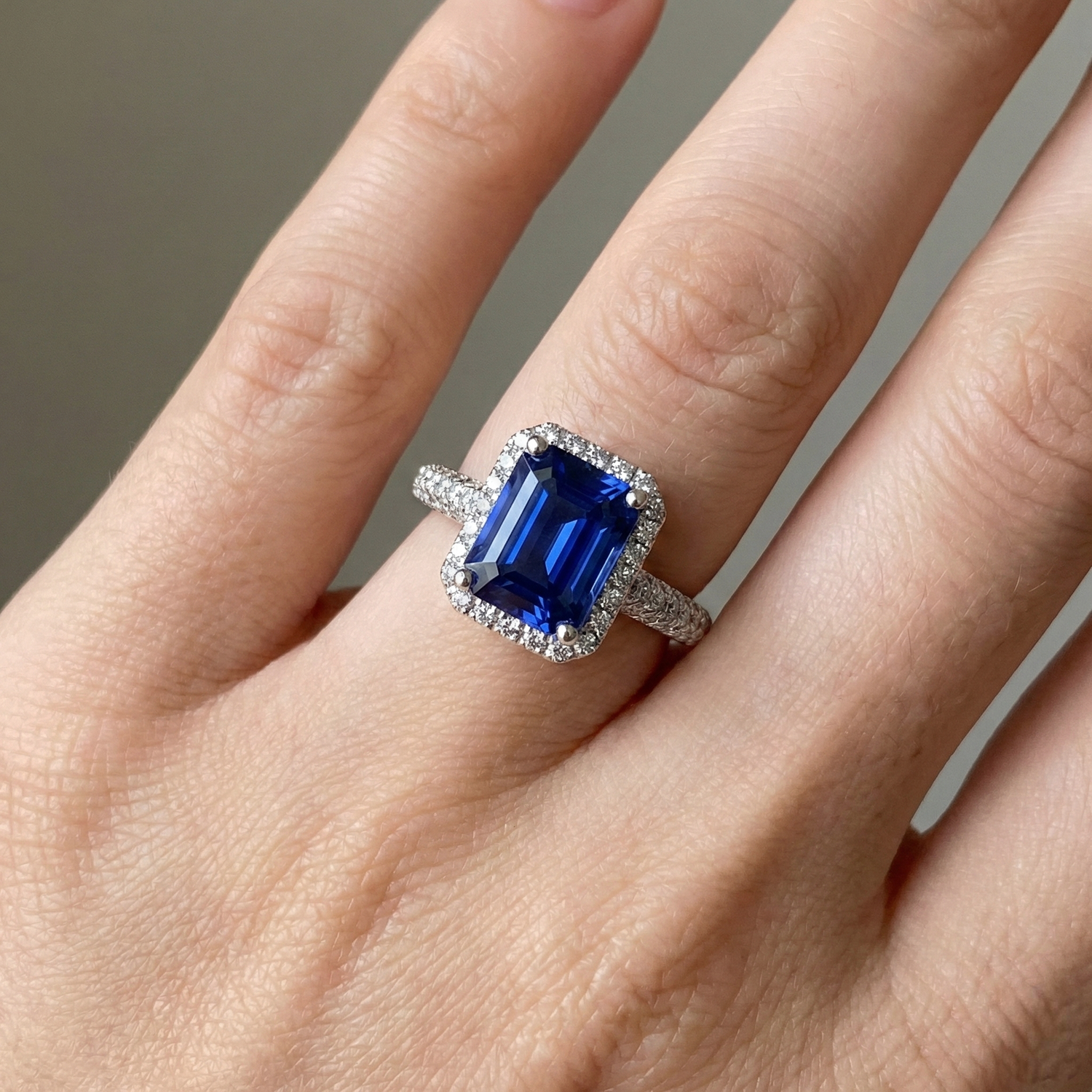 echter round diamant 4Karat ring Band Detail