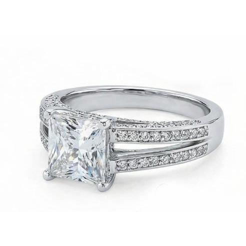 Ausgefallener Aus der Erde Abgebauter Natürlicher Diamant-Jubiläumsring, 3,51 Karat Princess-Aus der Erde Abgebauter Natürlicher Diamant aus echtem Weißgold