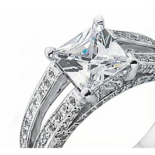 Ausgefallener Aus der Erde Abgebauter Natürlicher Diamant-Jubiläumsring, 3,51 Karat Princess-Aus der Erde Abgebauter Natürlicher Diamant aus echtem Weißgold
