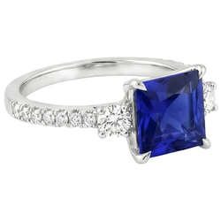 Blauer Saphir-Solitär mit Akzenten Princess Cut Edelstein 6,25 Karat