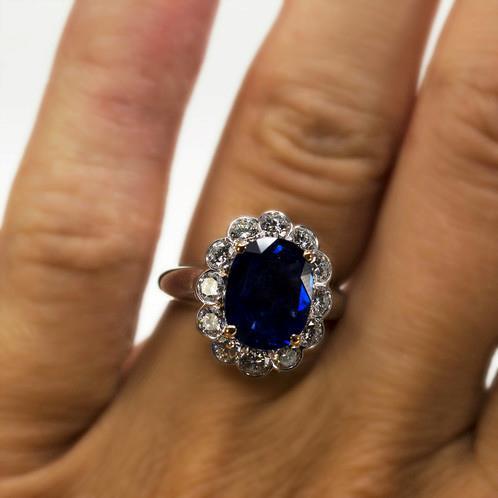 Blauer Saphir Und Diamant Verlobungs Ring