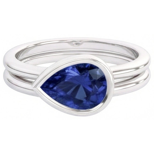Birnen-Schliff Kornblumenblauer Saphir Ring in 14K Weißgold – Frontansicht