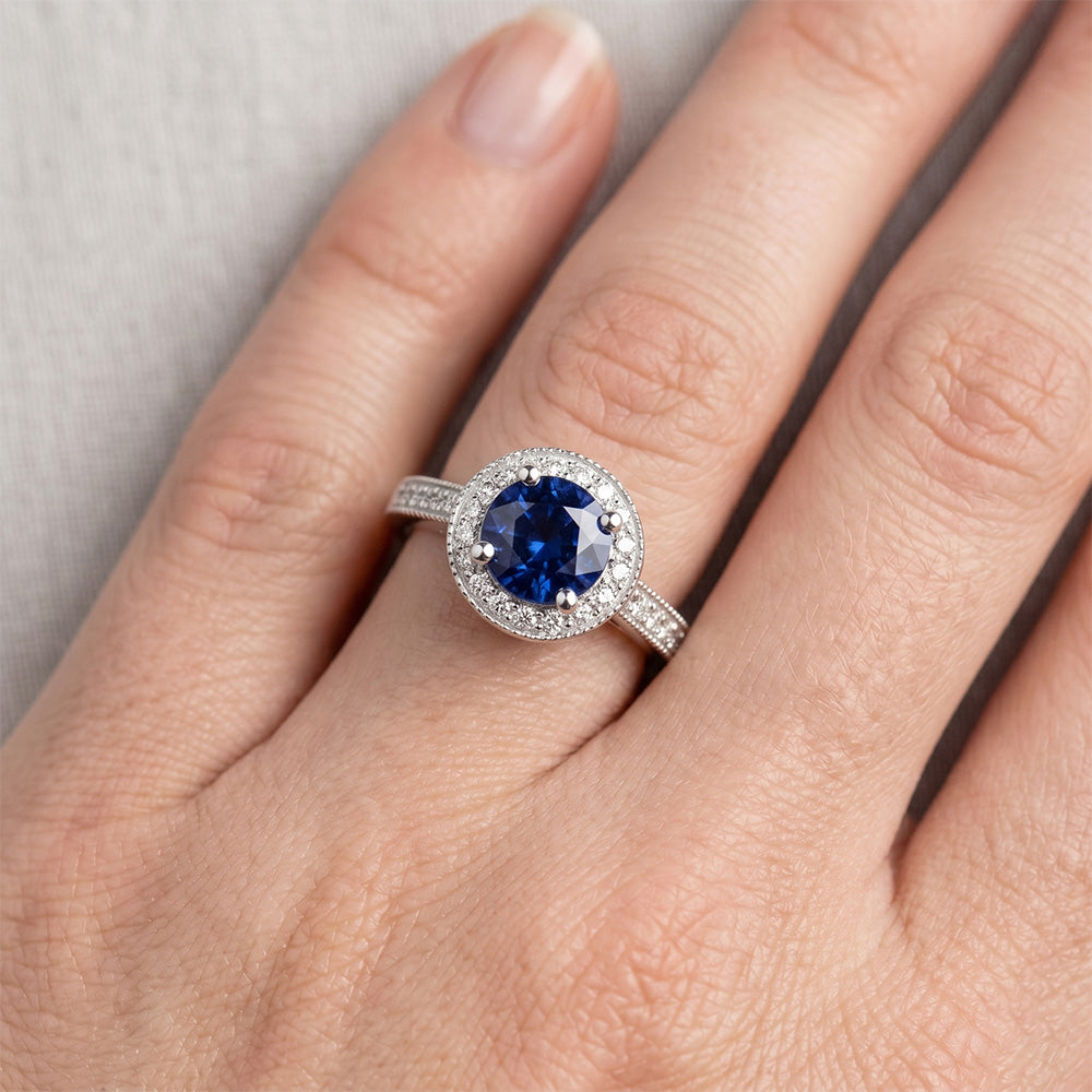 Ceylon Saphir Halo Aus der Erde Abgebauter Natürlicher Diamant 1.50 Karat Ring Weißgold 14K