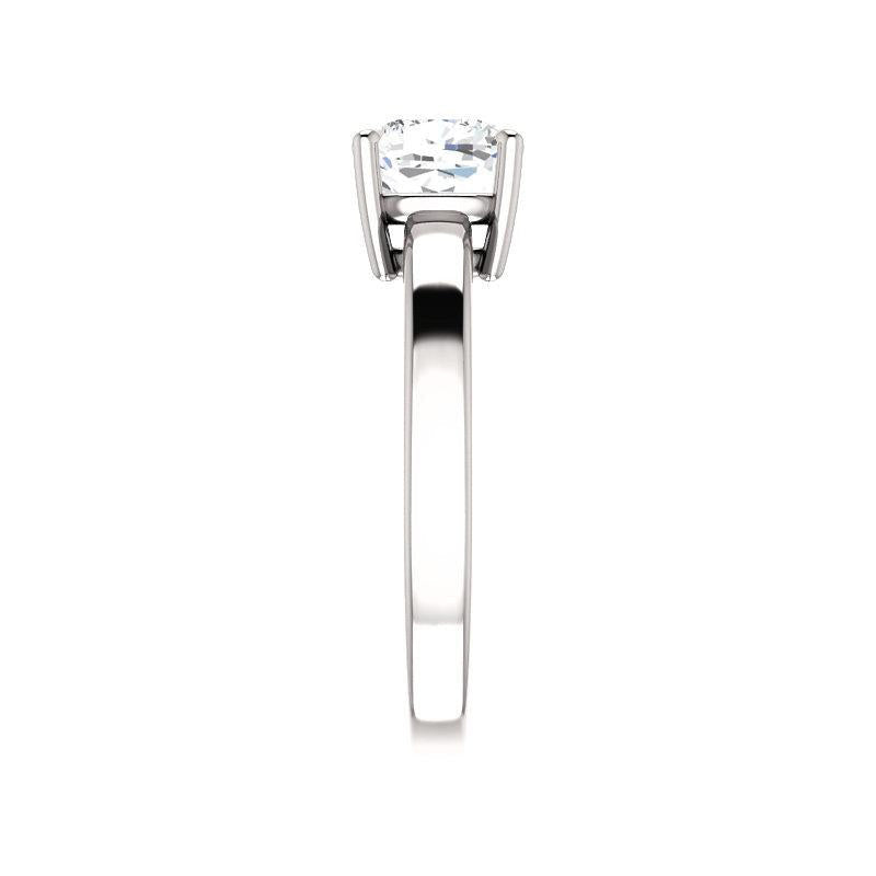 Cushion Edler Diamant Ring in 14K Weißgold – Profilansicht