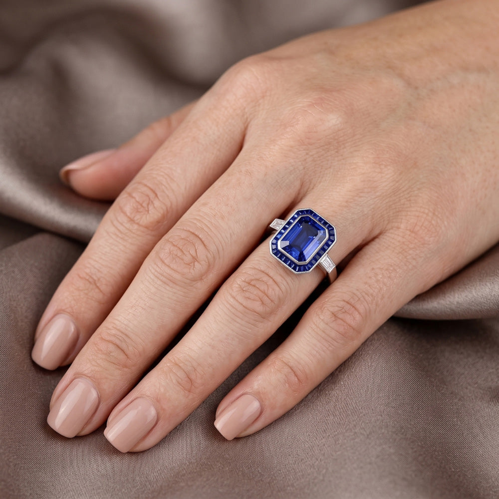 Damen Halo Edelstein Blauer Saphir Ring 3,50 Karat Baguette Natürlicher Diamant ( nicht im Labor gezüchtet )en