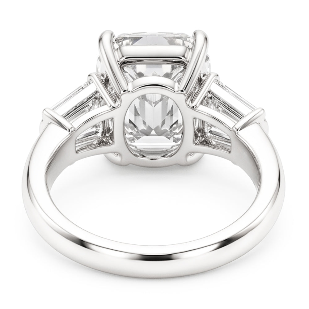 Damen Kissen & Baguette Echt Aus der Erde Abgebauter Natürlicher Diamant 1,91 Ct. Ring aus Weißgold mit drei Steinen