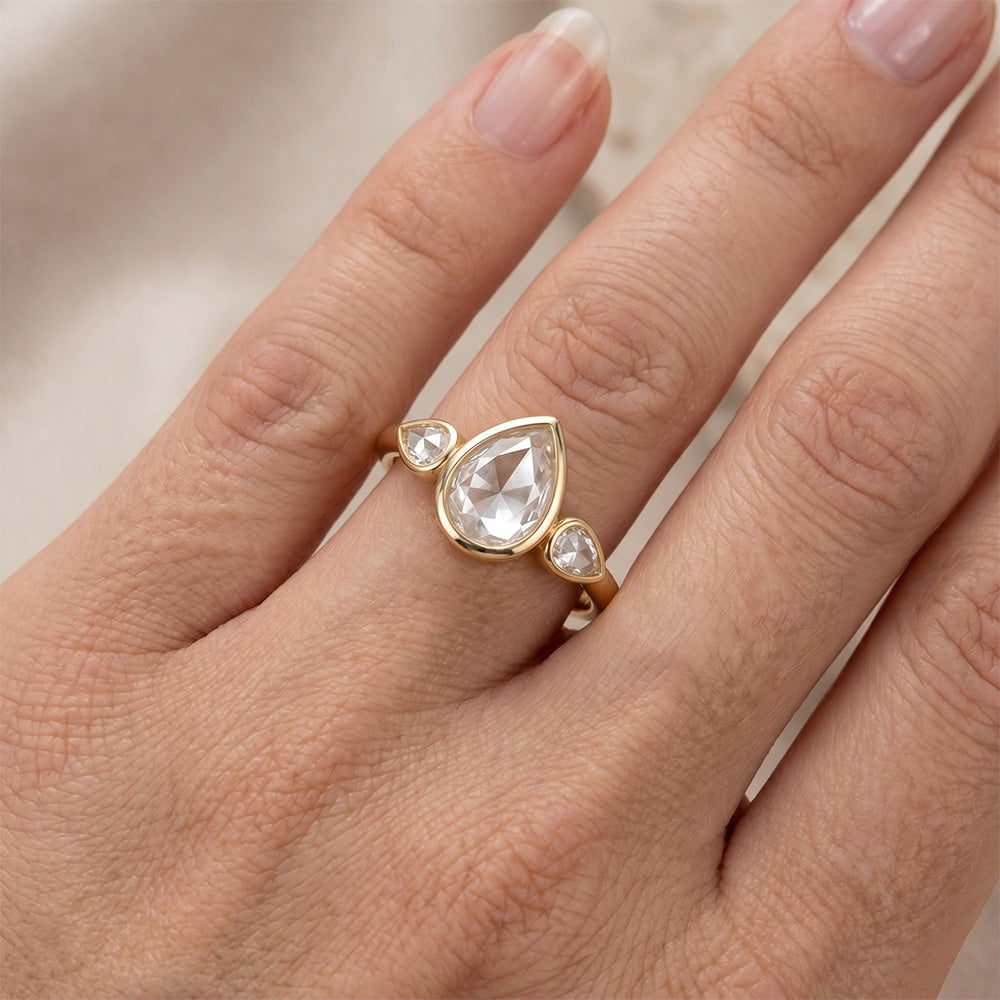 Diamant Rosen-Schliff Dreisteinring 1,50 Karat in 14 Karat
