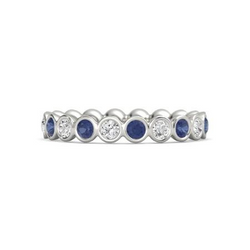 Aus der Erde Abgebauter Natürlicher Diamant Ewigkeit Band 2 Karat Lünette Set Rund Blauer Saphir Damen