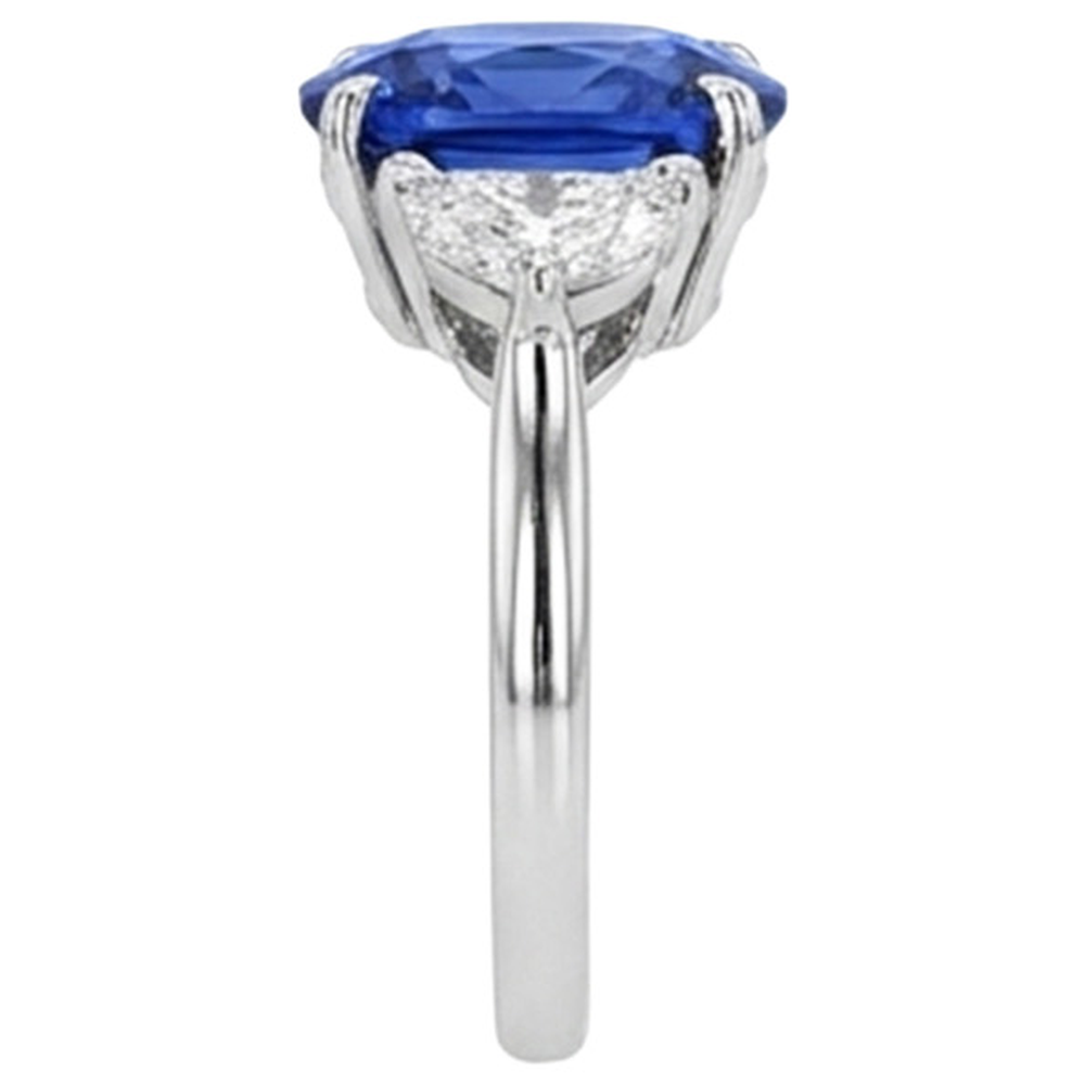Drei-Stein-Aus der Erde Abgebauter Natürlicher Diamant & blauer Saphir-Verlobungsring 8 Karat Gold 14K