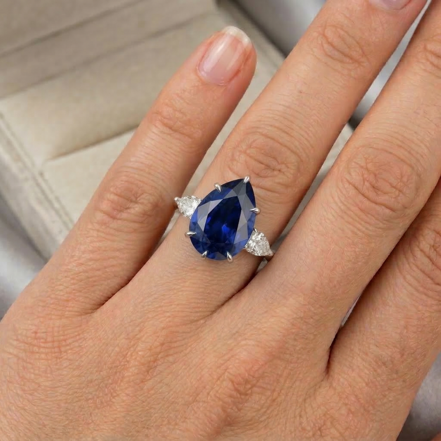 echter pear diamant 6.75Karat ring mit Diamantbesatz