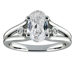 Drei-Steine-Ring Oval alter Bergmann Echt Diamant Split Shank 6 Karat