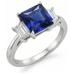 Drei-Steine-Ring Prinzessin Ceylon Saphir und Aus der Erde Abgebauter Natürlicher Diamant 5,25 Karat