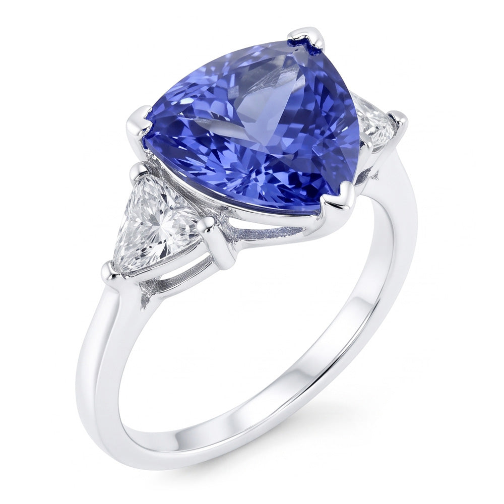 Drei-Steine-Ring Trilliant Cut Blauer Aus der Erde Abgebauter Natürlicher Diamant Edelstein 6.5 Karat WG 14K