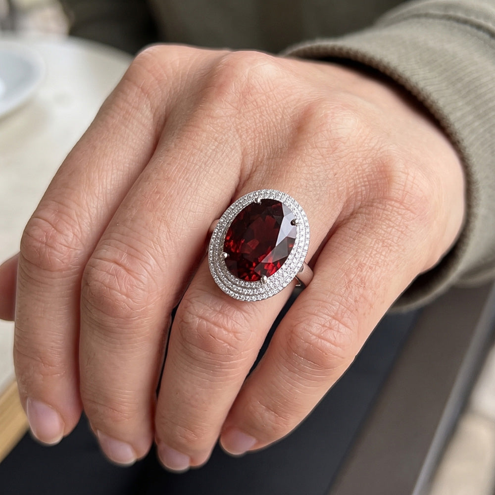Echter Garnet Ring 12.50 Karat