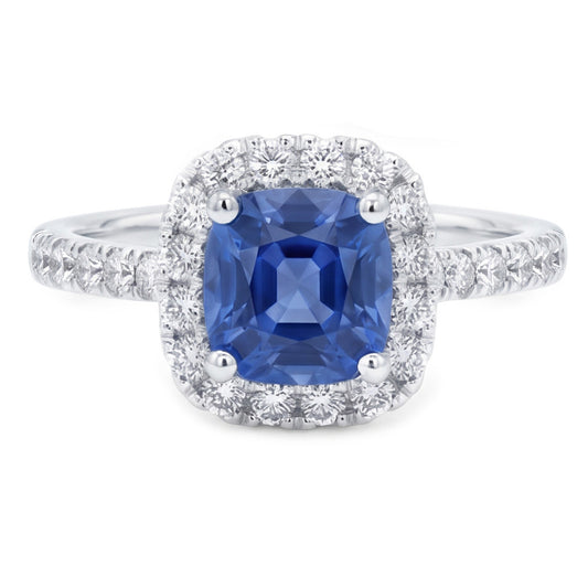 Echter Verlobungsring mit blauem Saphir
