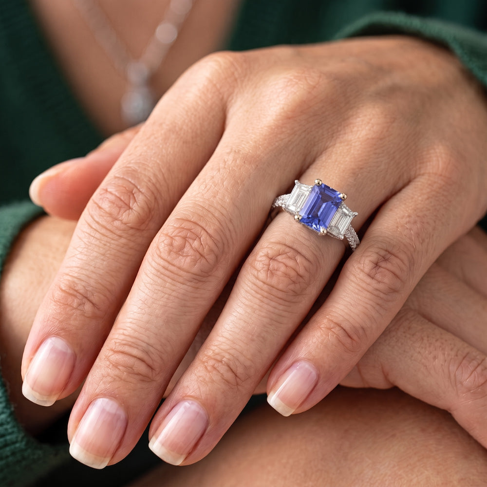 Edelstein Radiant Saphir Ring Smaragd & runde Natürlicher Diamant ( nicht im Labor gezüchtet )en 3 Karat