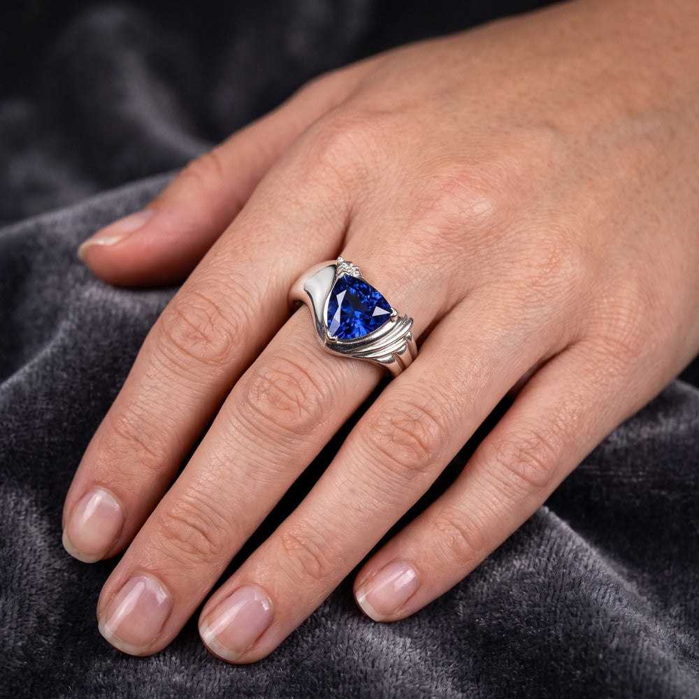 Edelstein Solitär Ring Trillion Ceylon Saphir 2 Karat Goldschmuck