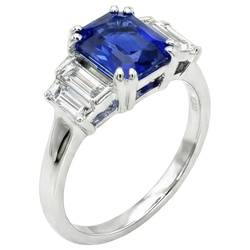 Edelsteinring Radiant Cut Ceylon Saphir & Baguette Aus der Erde Abgebauter Natürlicher Diamanten 3 Karat